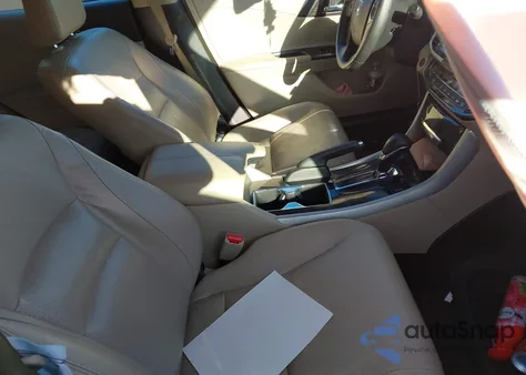 2017 Honda Accord Ex-L z USA, uszkodzony, nr VIN 1HGCR2F89HA049958